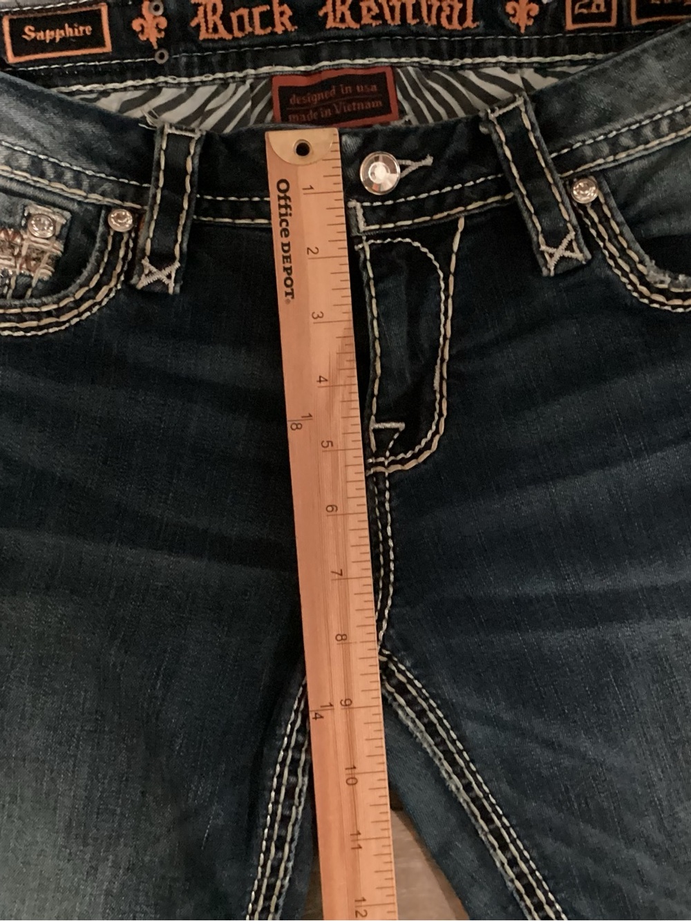 Rock Revival Sapphire Easy Skinny Jeans with Embroidered Pockets - Picture 5 of 7